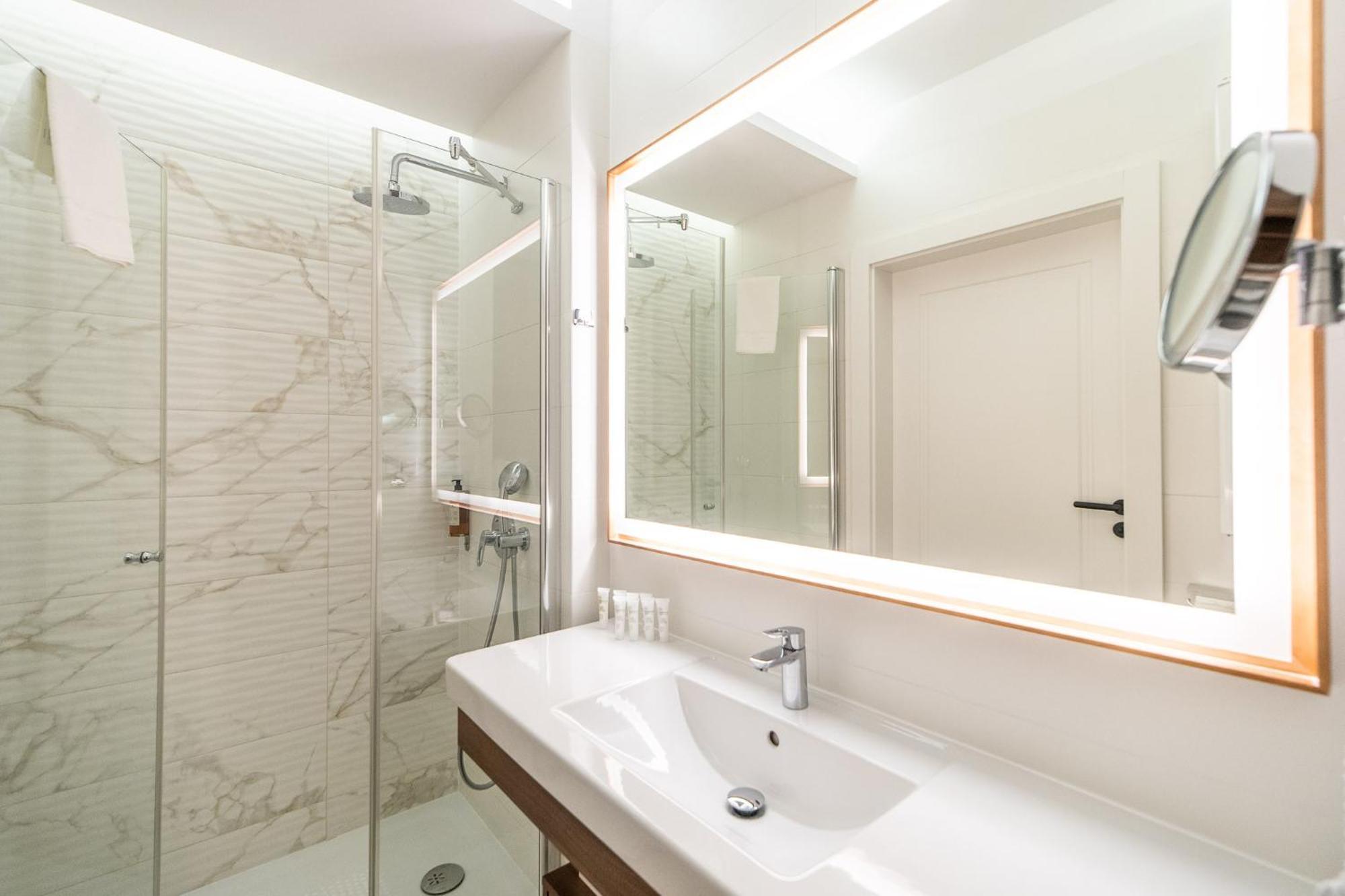 Bel Mare Lux Apartment B105 With Patio Garden By Noclegi Renters Мендзиздроє Екстер'єр фото